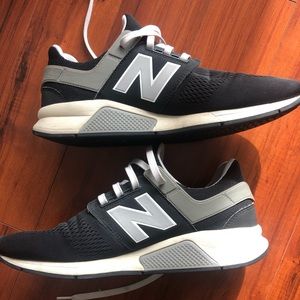 New Balance Men's 247 V2 Sneaker